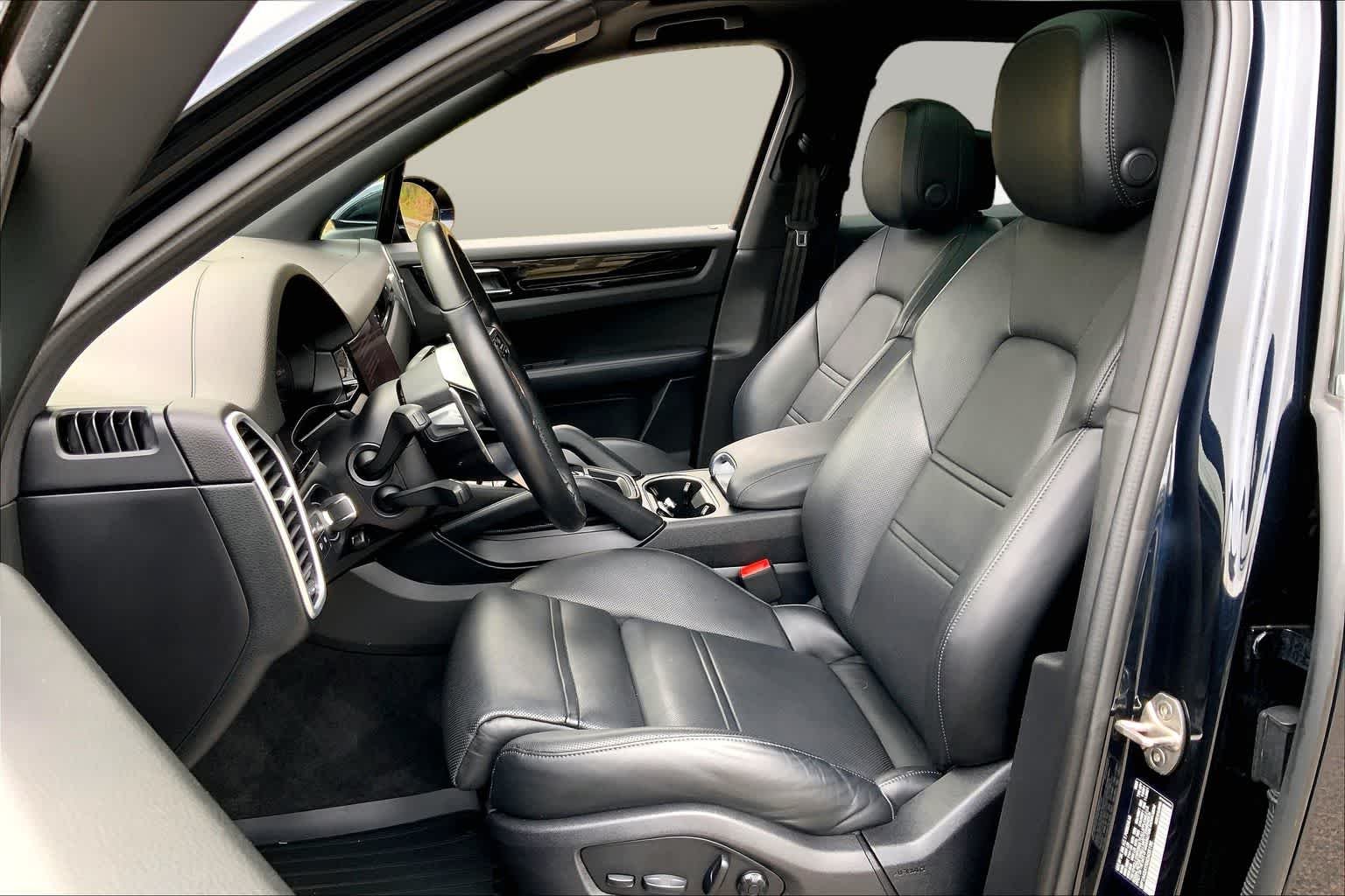 2022 Porsche Cayenne Base - Photo 9