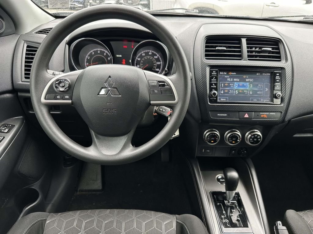2024 Mitsubishi Outlander Sport ES - Photo 17