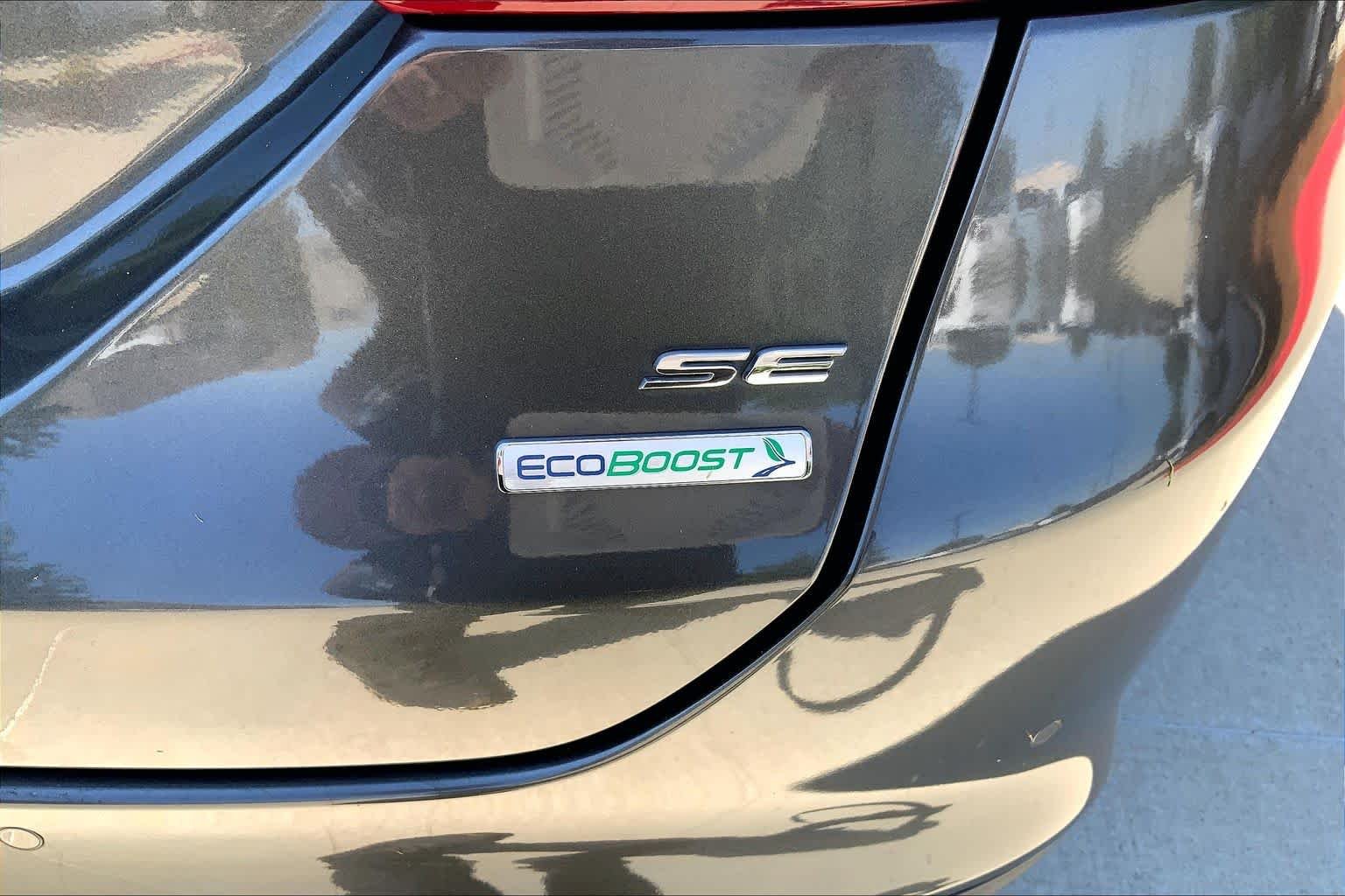 Used 2017 Magnetic Ford SE image 10