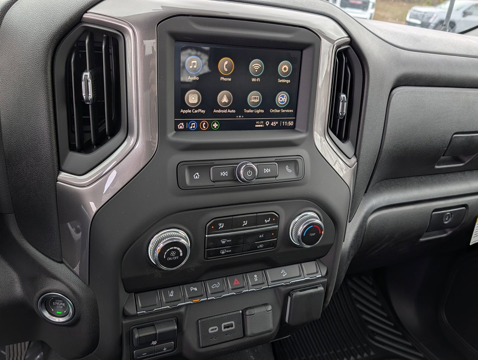 2025 GMC Sierra 3500HD Pro - Photo 14