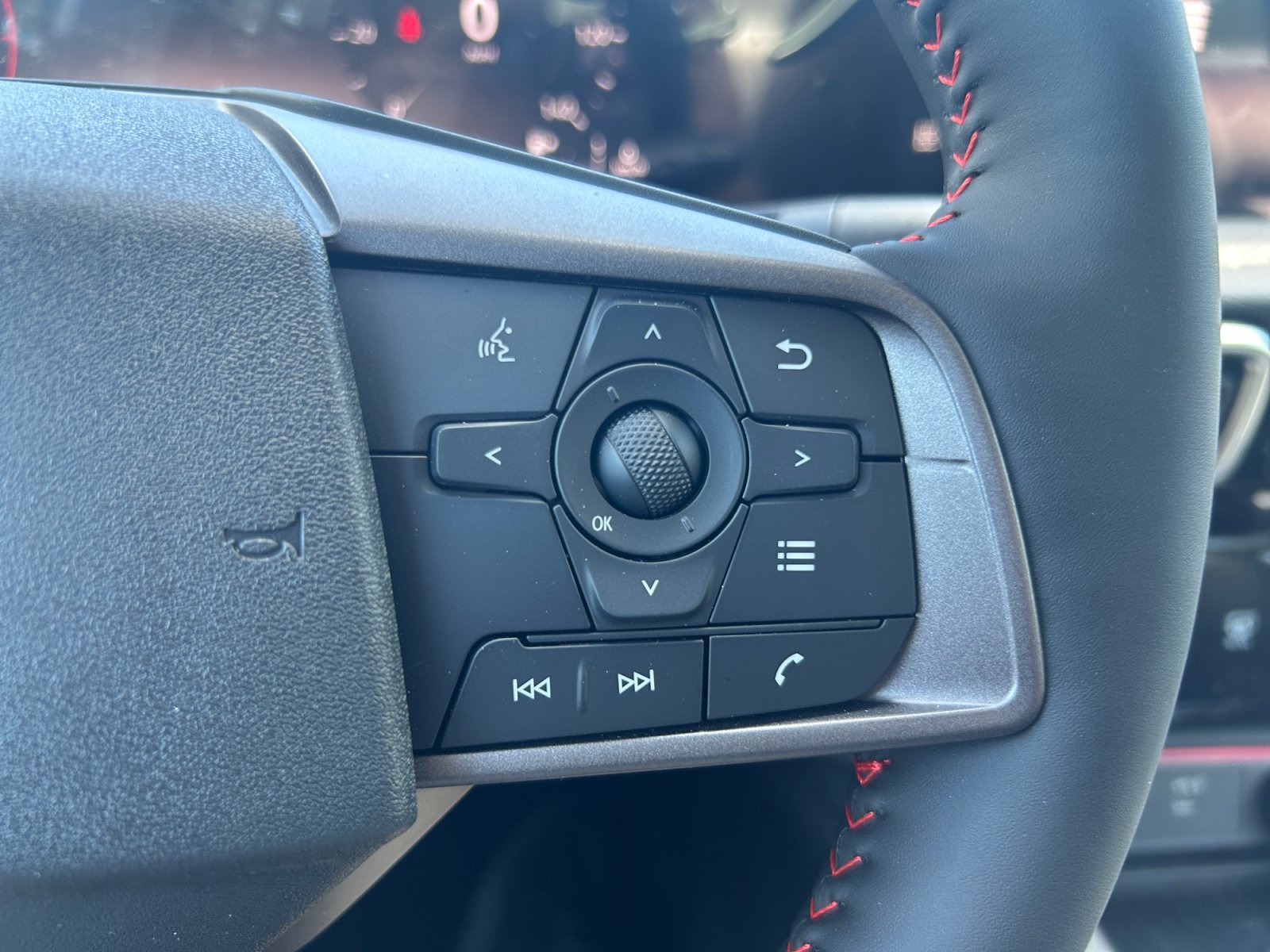 2026 Nissan Sentra SR - Photo 12