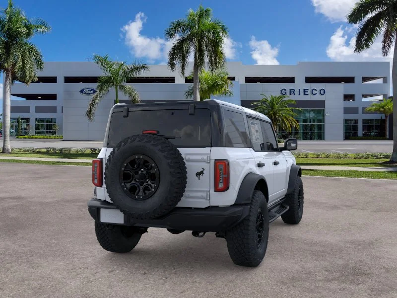New 2026 Oxford White Ford Badlands® image 27