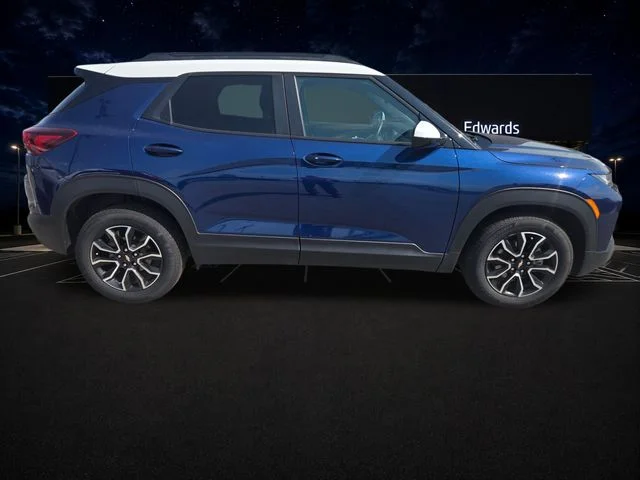 Used 2022 Blue Chevrolet ACTIV image 8
