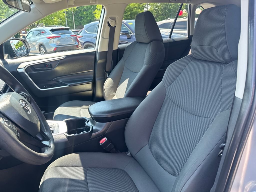 Used 2023 Silver Toyota LE image 15