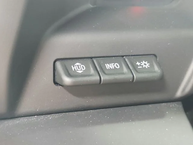 Used 2025 Red GMC AT4 image 28