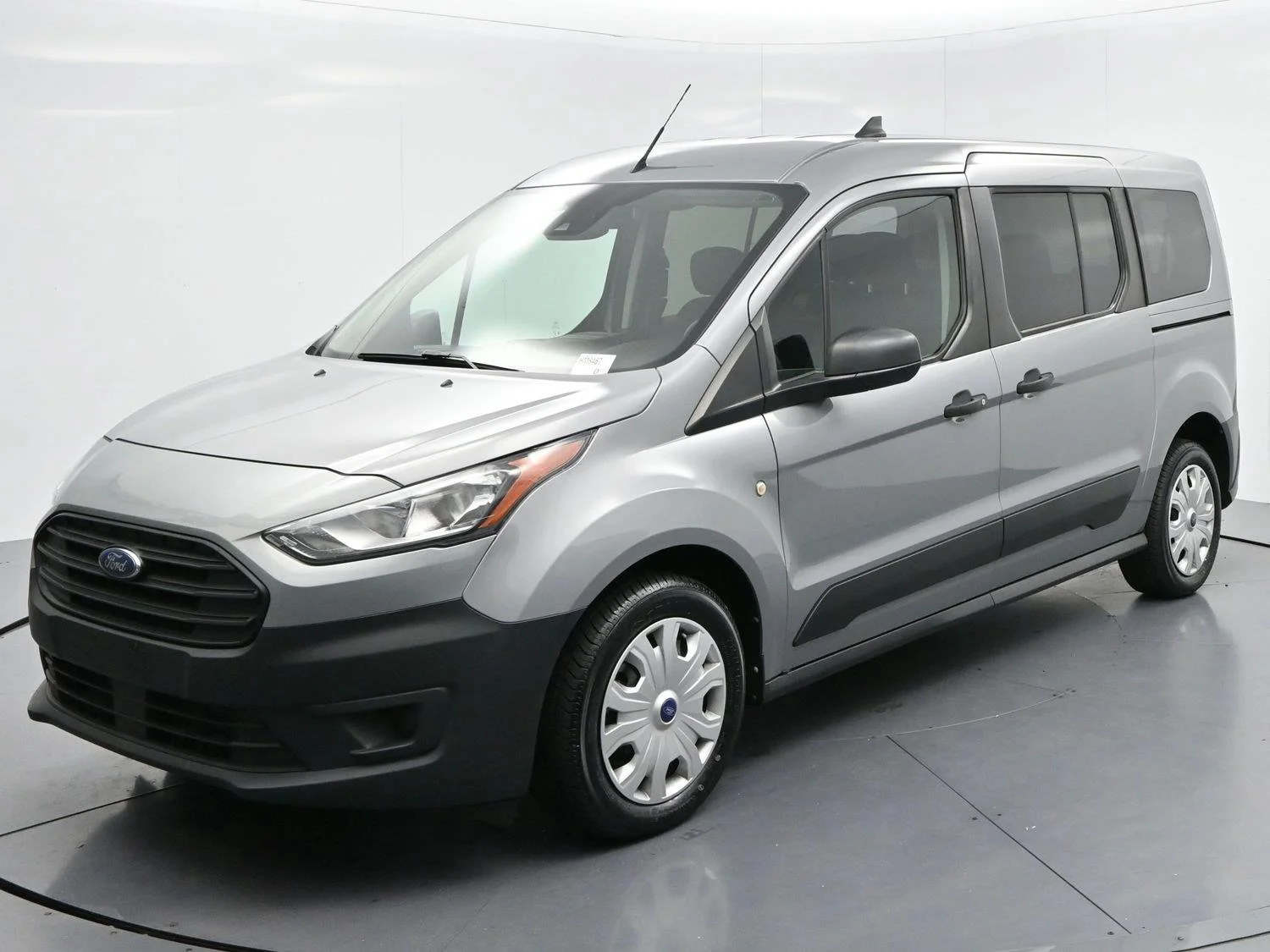 Used 2022 Solar Silver Ford XL image 3