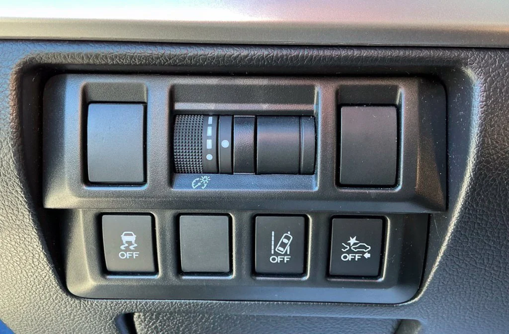 Used 2019 Blue Subaru 2.5i Premium image 29