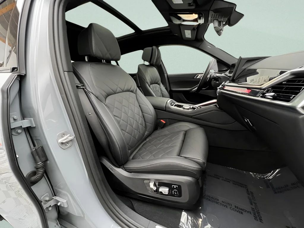 Used 2026 Gray Metallic BMW xDrive40i image 35