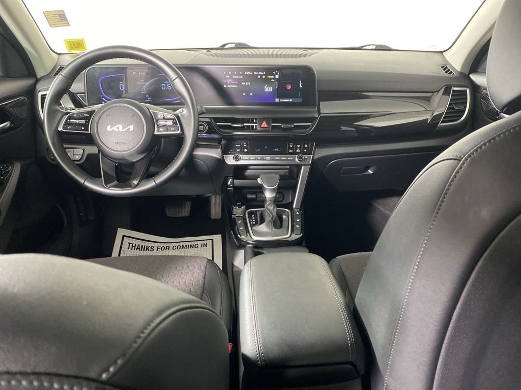 Used 2026 White Kia S image 13