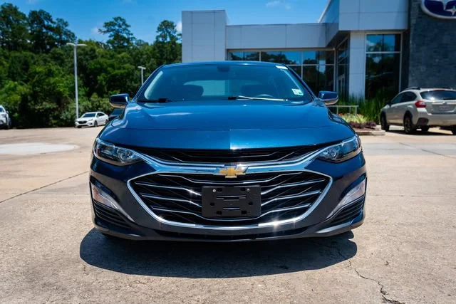 Used 2021 Northsky Blue Metallic Chevrolet LT image 12