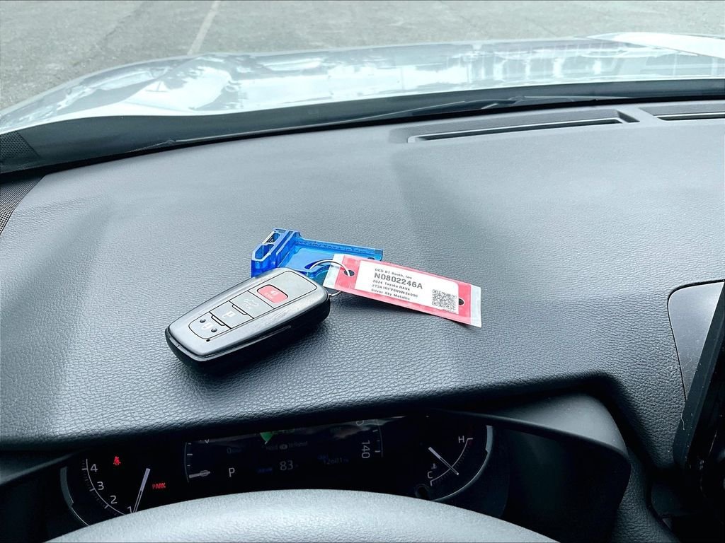 Used 2024 Silver Toyota XLE Premium image 31
