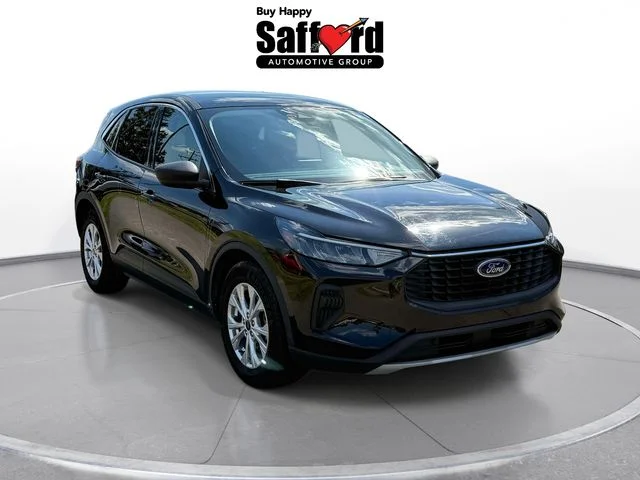 Used 2024 Black Ford Active image 10