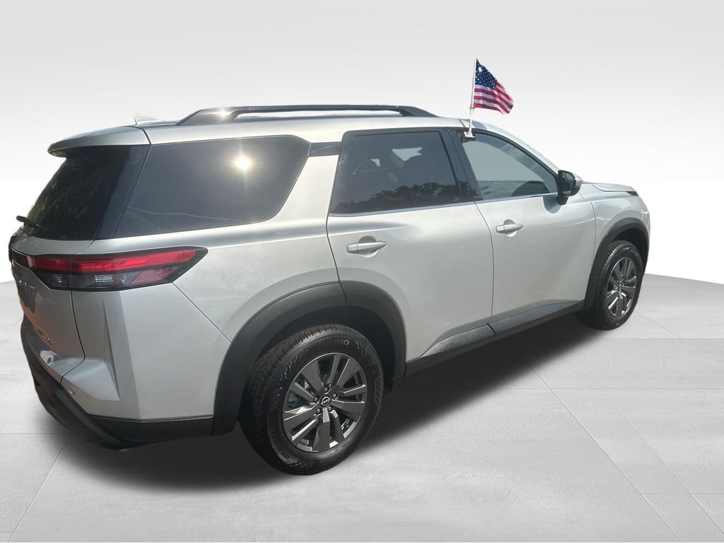 Used 2025 Silver Nissan SV image 50