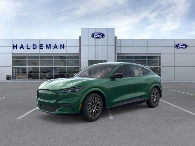 2025 Ford Mustang-Mach-e Premium's photo