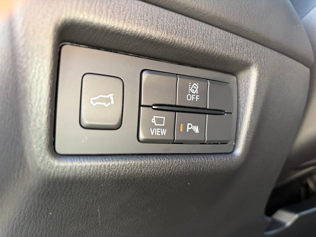 Used 2023 Rhodium White Metallic Mazda Signature AWD at BOSE sound,Turbo,AWD and a grea image 26