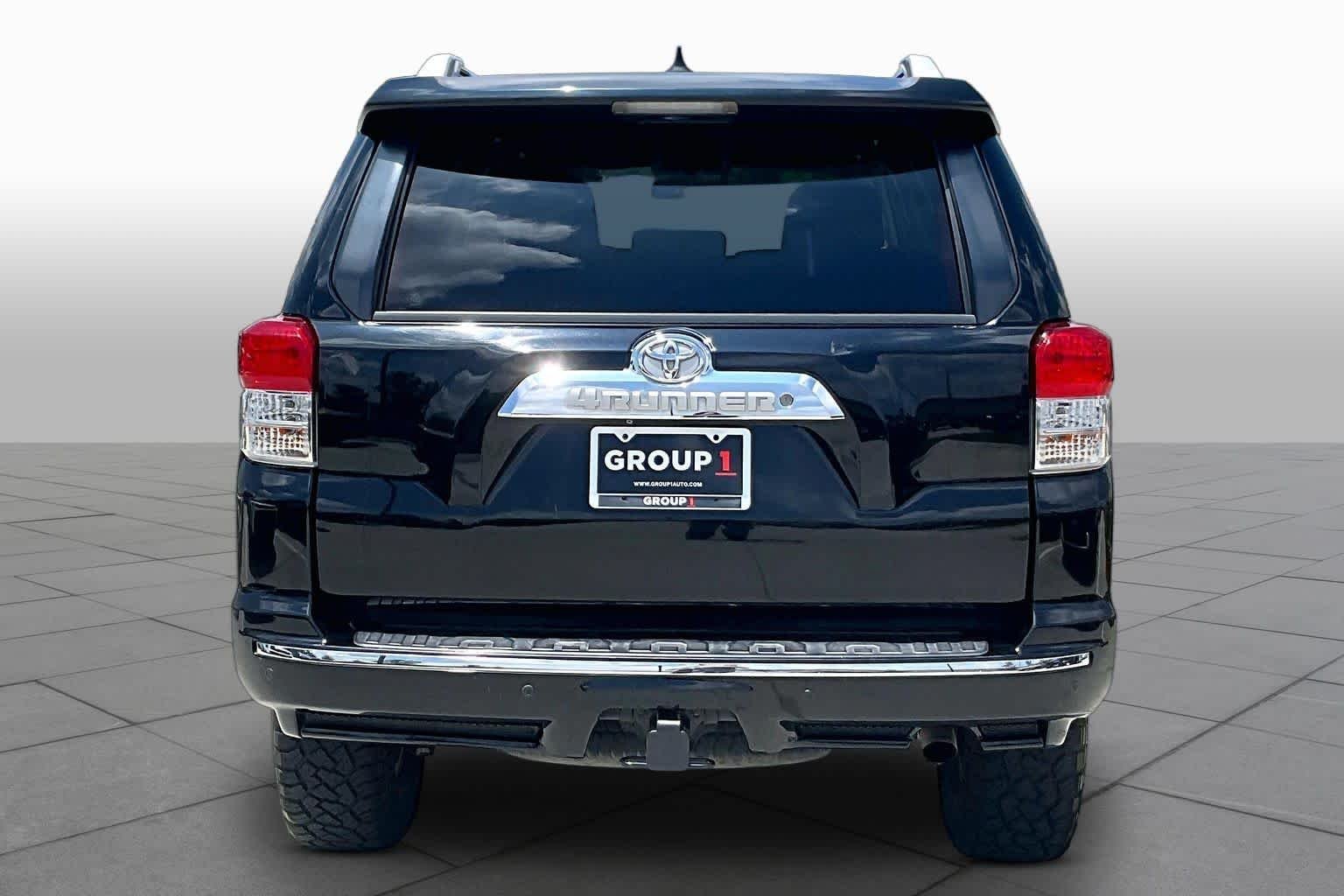 Used 2011 Black Toyota SR5 image 4