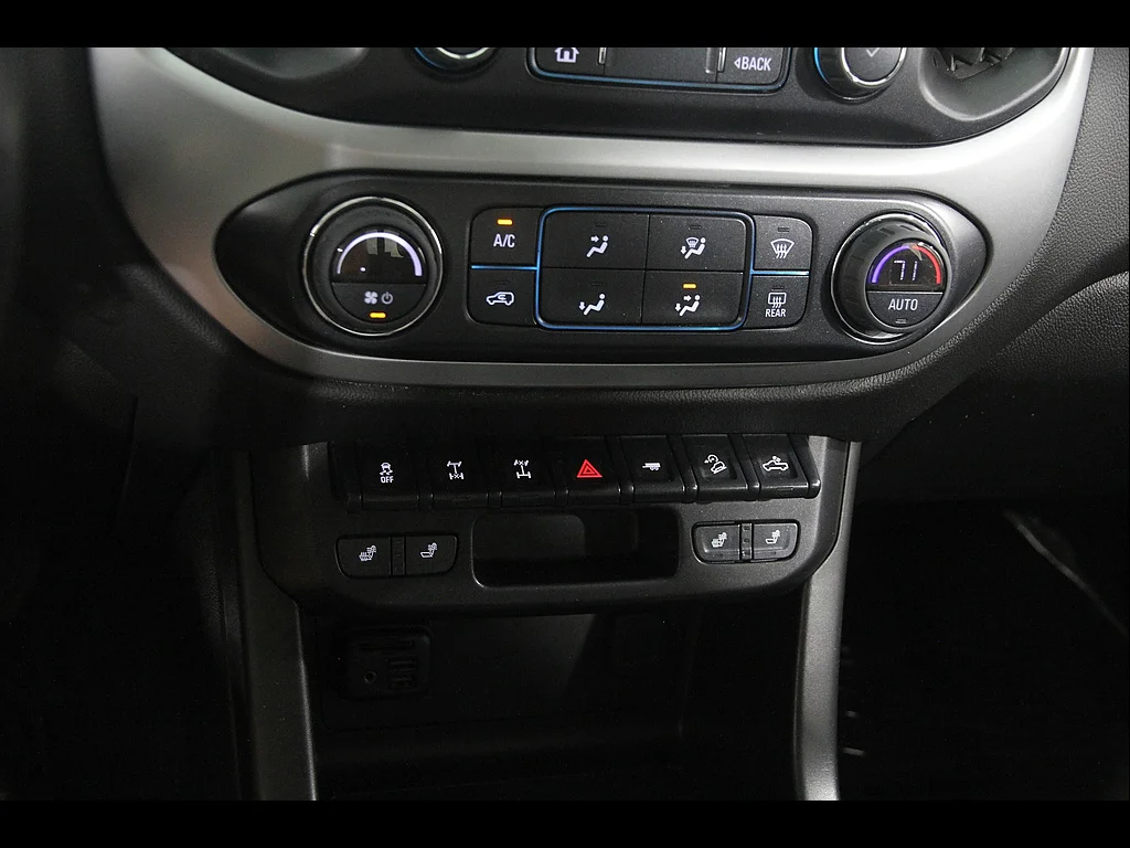 Used 2022 Satin Steel Metallic Chevrolet ZR2 image 17
