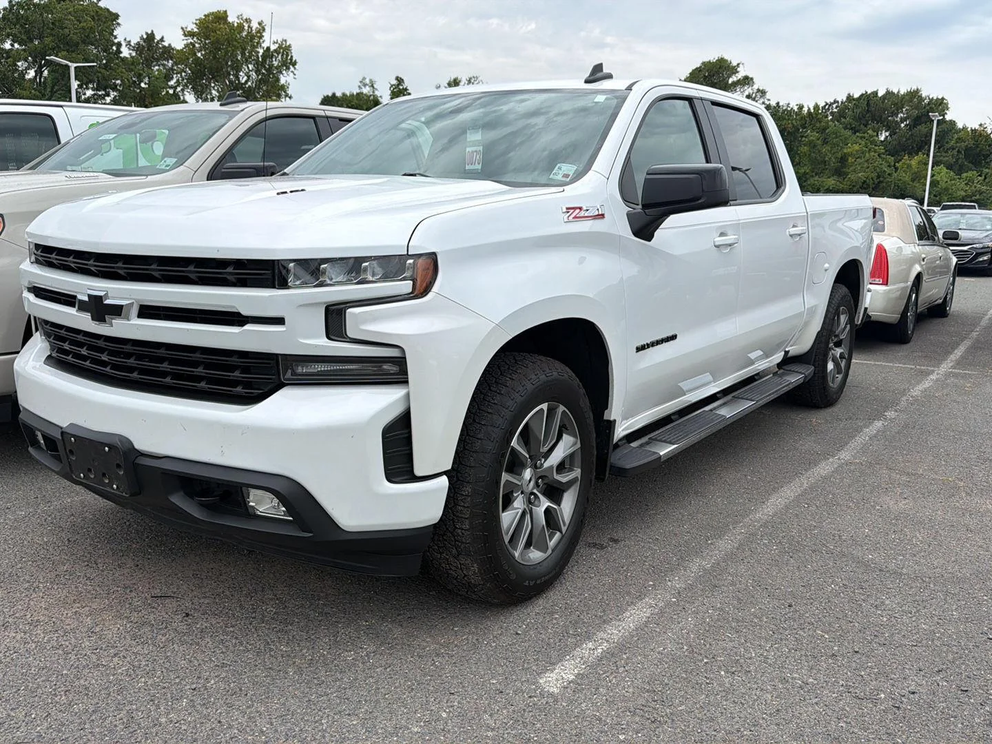 Used 2021 IRIDESCENT PEARL TRICOAT Chevrolet RST image 7