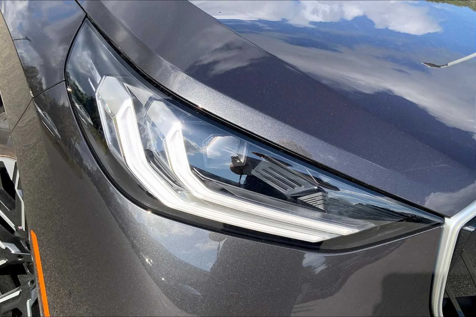 New 2026 Dark Graphite Metallic BMW 30 xDrive image 13
