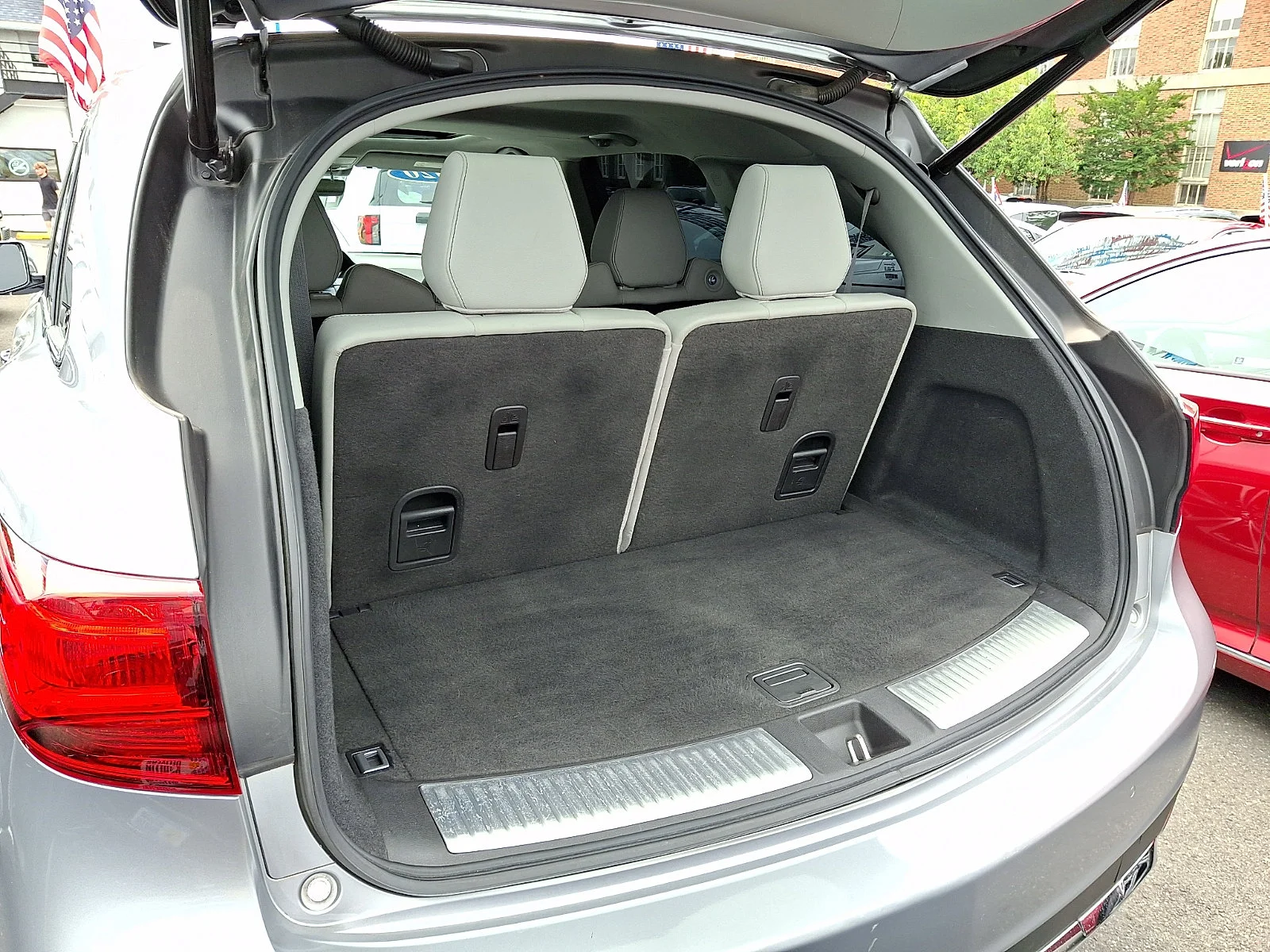 Used 2020 Lunar Silver Metallic Acura w/Technology Pkg image 29