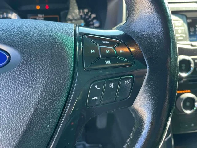 Used 2016 Blue Ford XLT image 33
