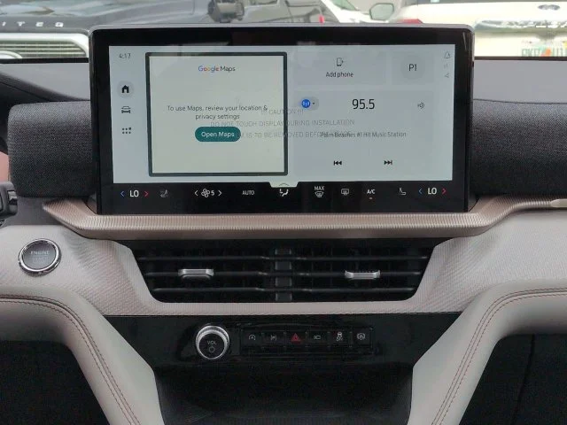 New 2027 Star White Metallic Tri-Coat Ford Active image 20
