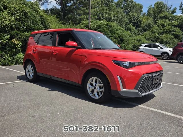 Used 2023 Red Kia LX image 7