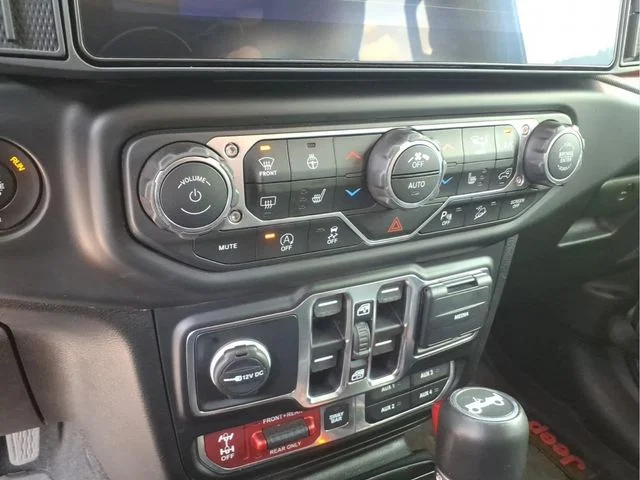 Used 2020 Gray Jeep Unlimited Rubicon image 27