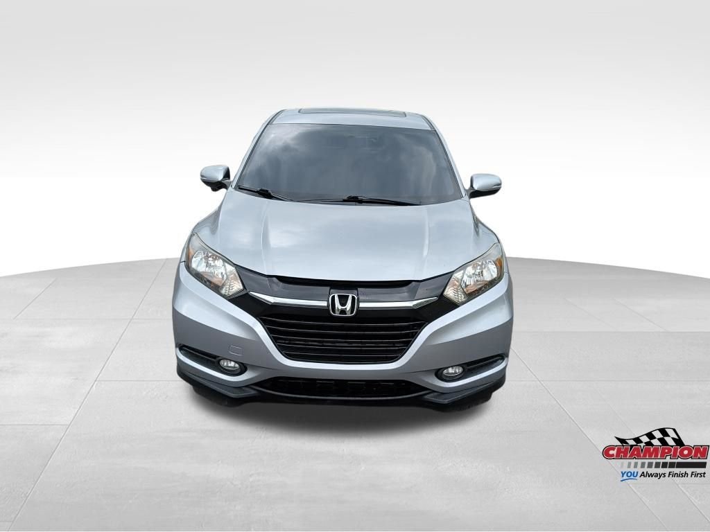 Used 2017  Honda EX image 8