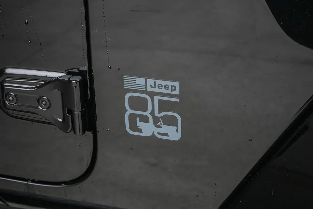 New 2026 Black Clear-Coat Exterior Paint Jeep Sport image 9