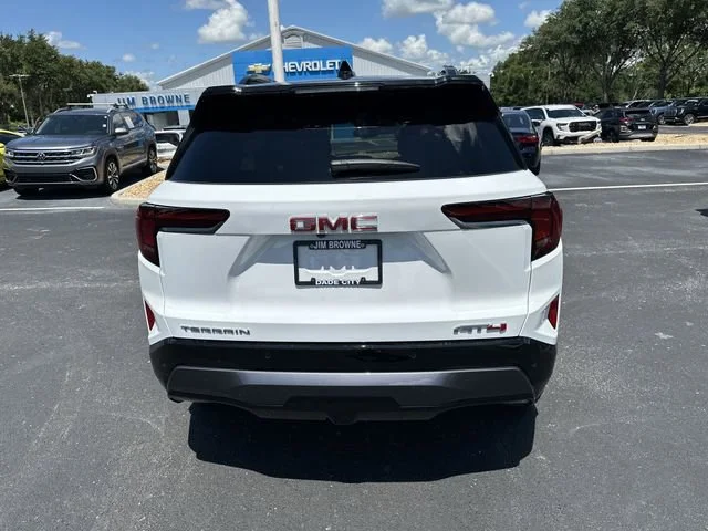 2026 GMC Terrain AT4 - Photo 6
