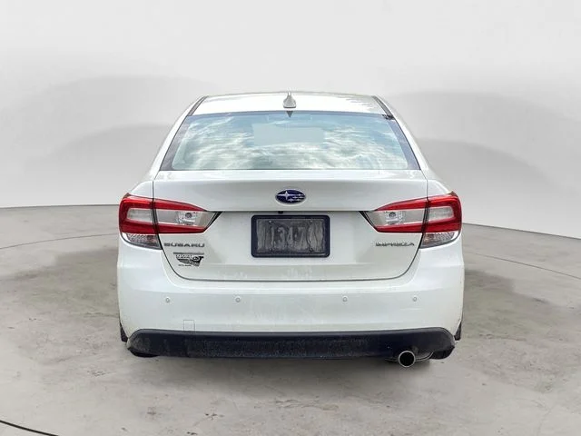 Used 2020 Crystal White Pearl Subaru Limited image 4