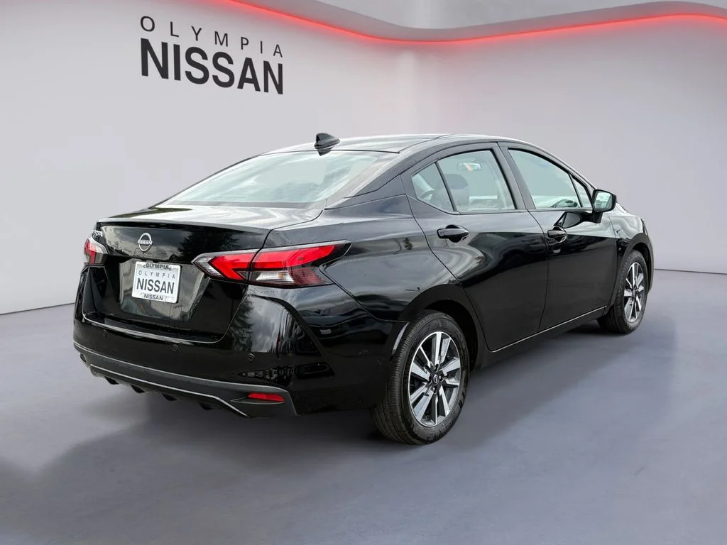 Used 2025 Black Nissan 1.6 SV image 6