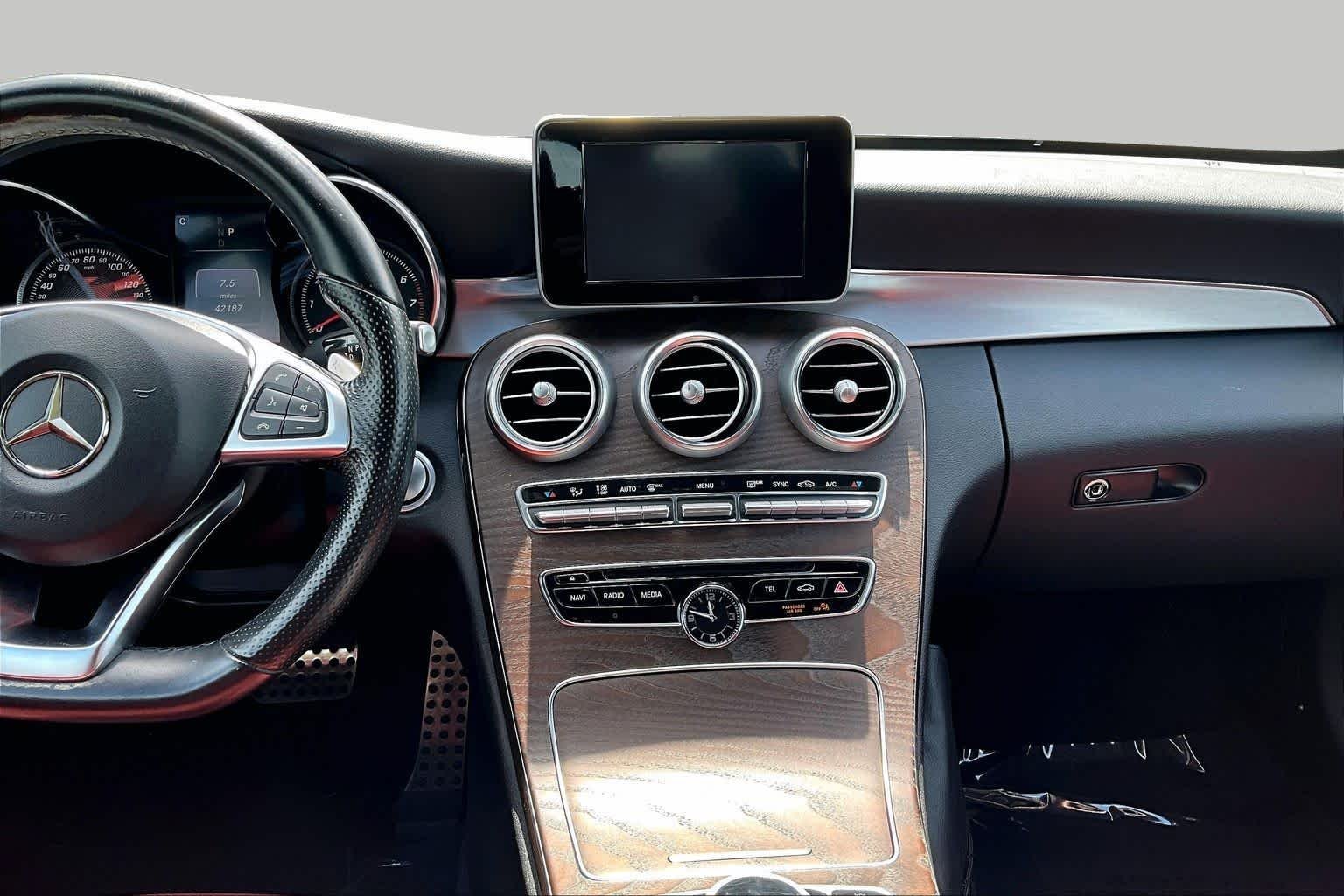Used 2018 designo Selenite Grey Magno (Matte Finish) Mercedes-Benz C 300 image 7