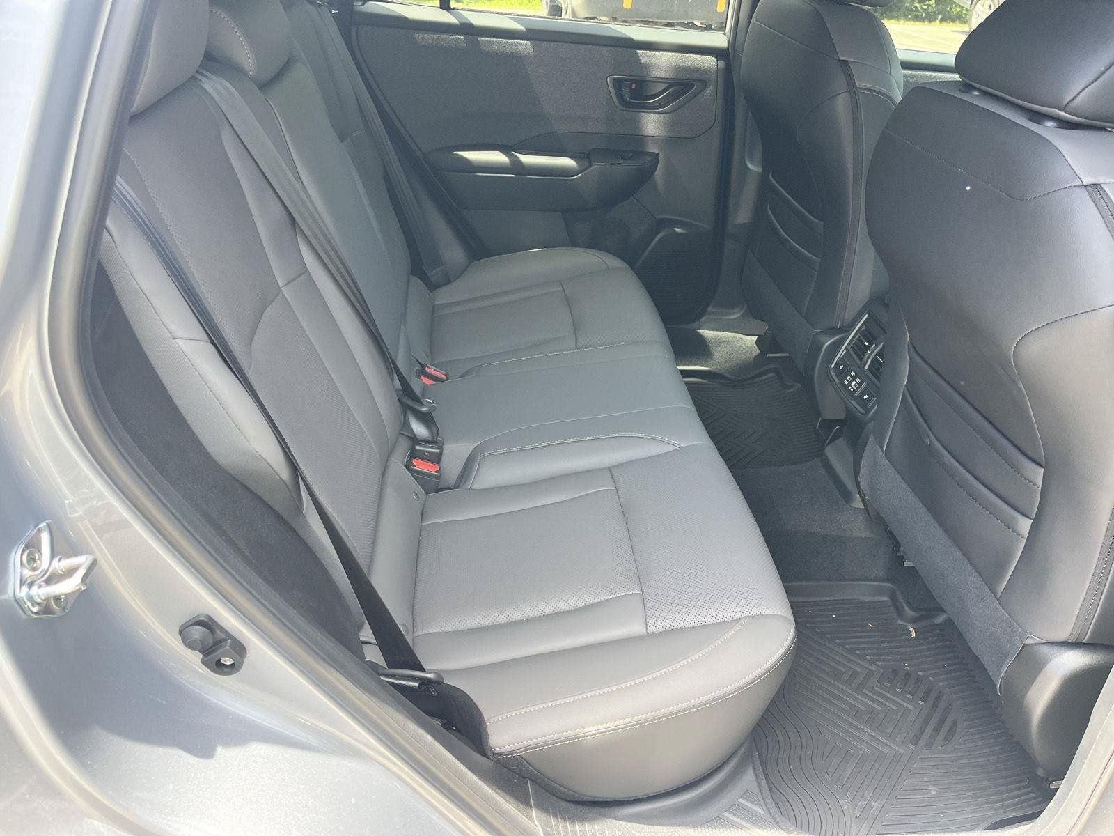 Used 2026 Ice Silver Metallic Subaru Limited image 14