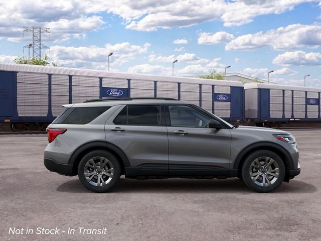 New 2027 Carbonized Gray Metallic Ford Active image 5