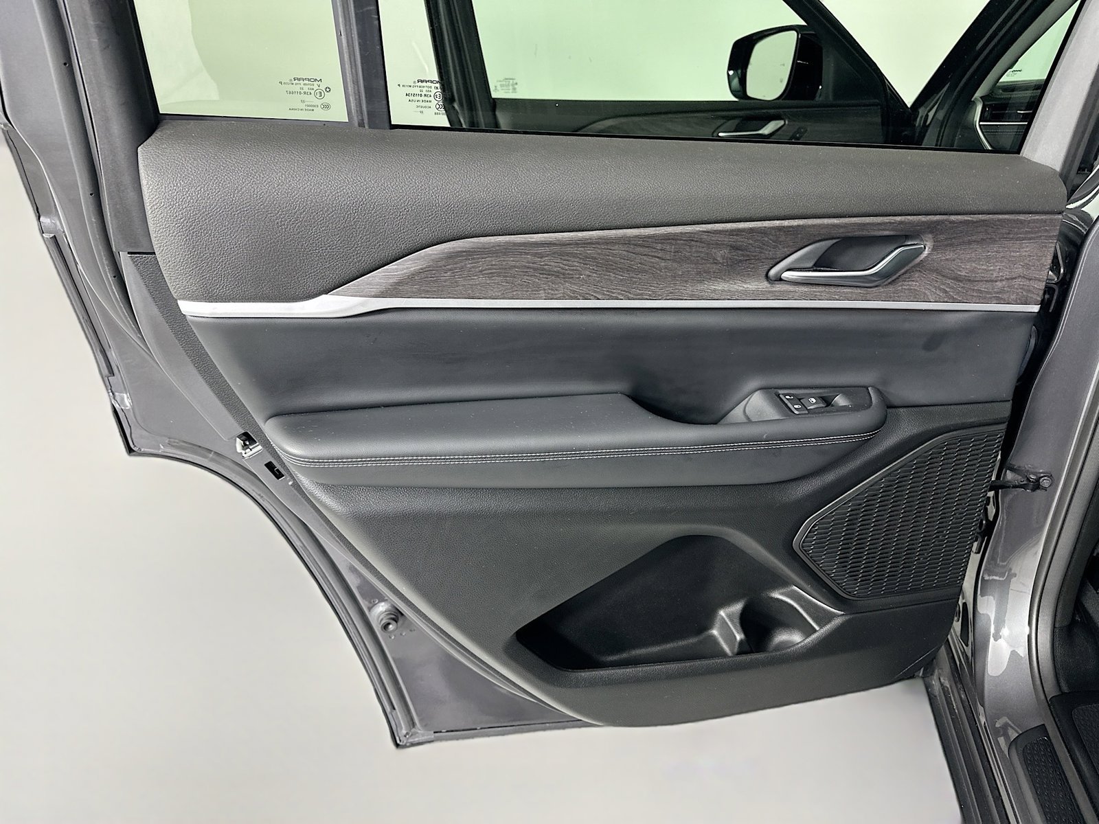 2023 Jeep Grand Cherokee L Limited - Photo 29
