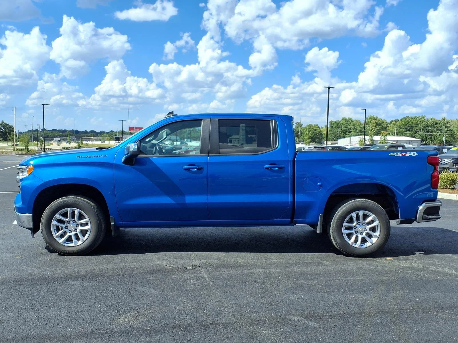 Used 2023 Glacier Blue Metallic Chevrolet LT image 20