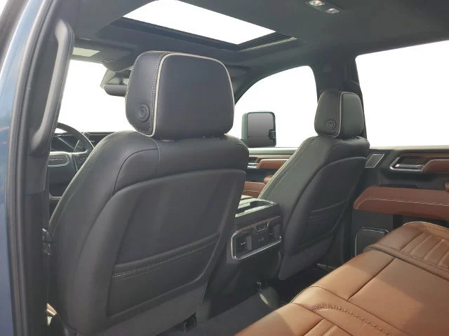 Used 2025 Downpour Metallic GMC Denali Ultimate image 29