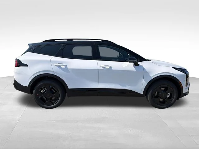New 2027 Glacial White Pearl / Black Ro Kia X-Line image 8