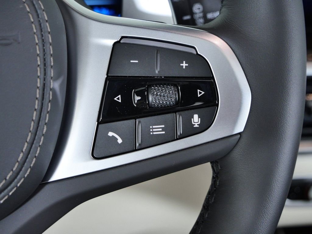 New 2026 Skyscraper Grey Metallic BMW xDrive50e image 41
