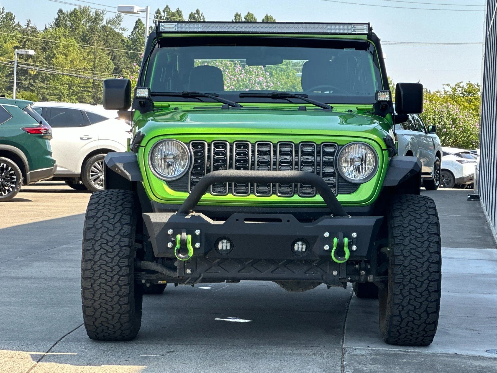 Used 2025 Mojito Clearcoat Jeep Sport image 8