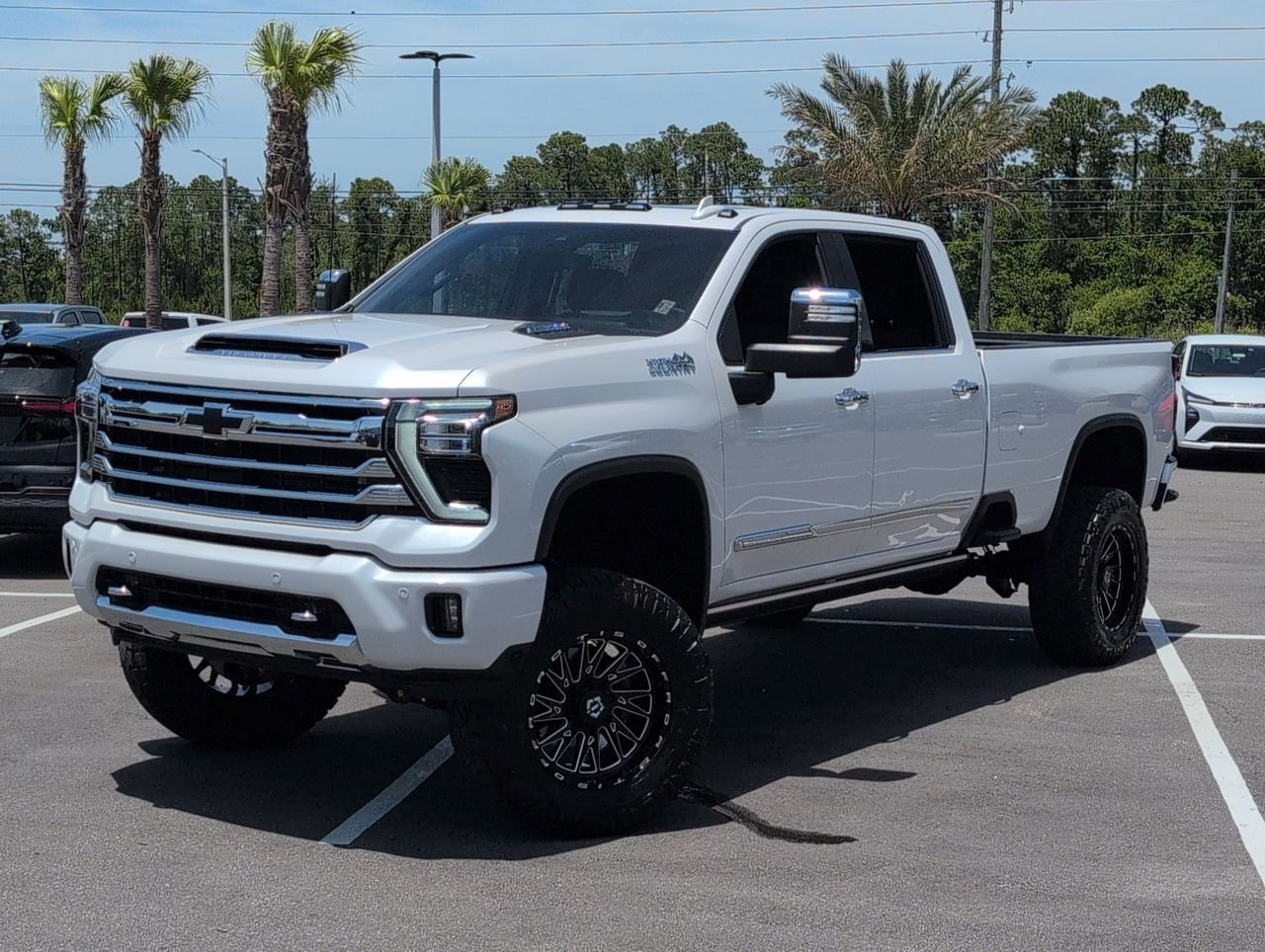2024 Chevrolet Silverado HD High Country 4WD Crew Cab Long Box SRW's photo