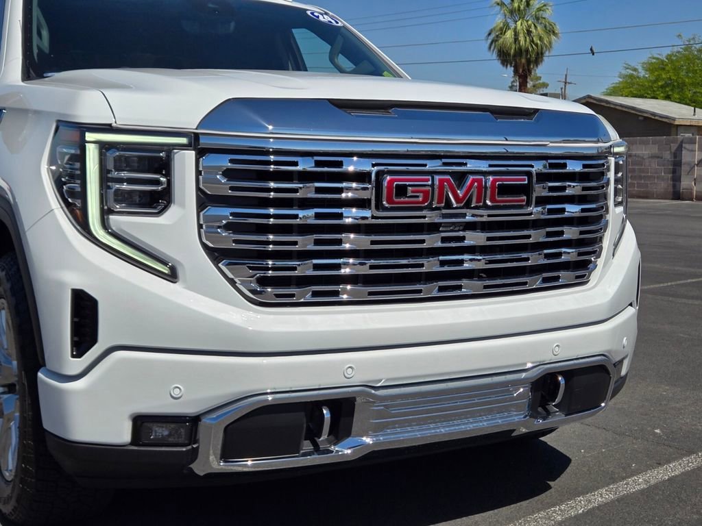Used 2024 Summit White GMC Denali image 8