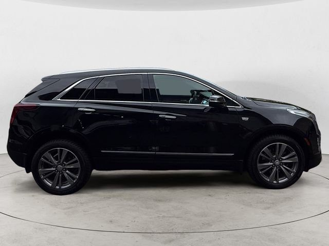 Used 2022 Black Cadillac Premium Luxury image 4