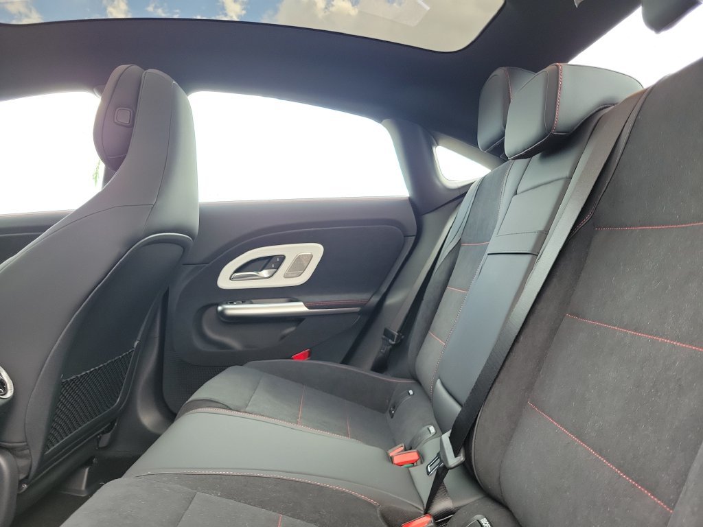 New 2027 Polar White Mercedes-Benz CLA 220 image 9
