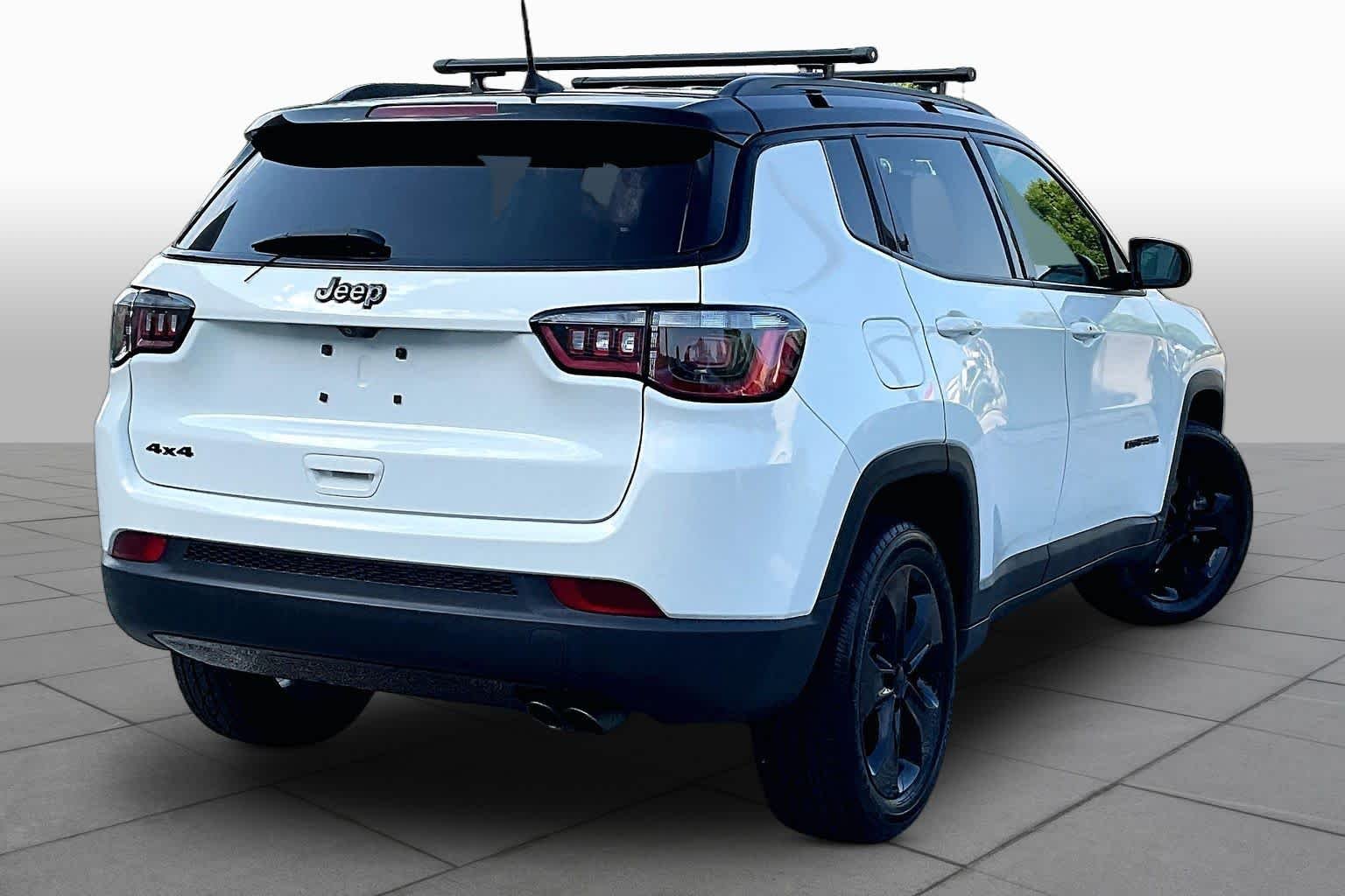 Used 2019 White Clearcoat Jeep Latitude image 13