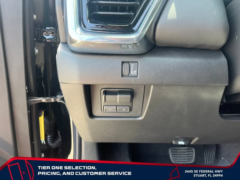 New 2026 Onyx Black GMC Elevation image 24