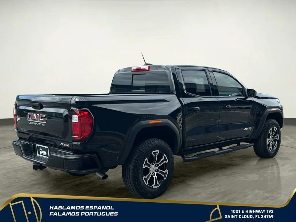 Used 2025 Onyx Black GMC AT4 image 6