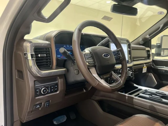 New 2026 Star White Metallic Tri-Coat Ford F-250® King Ranch® image 9